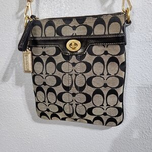 Coach Signature Crossbody Bag Mk Strap
